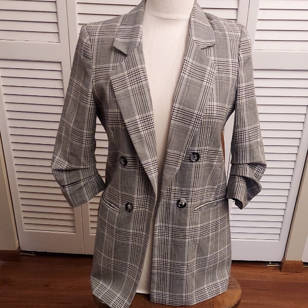 Plaid Double-Breasted Blazer